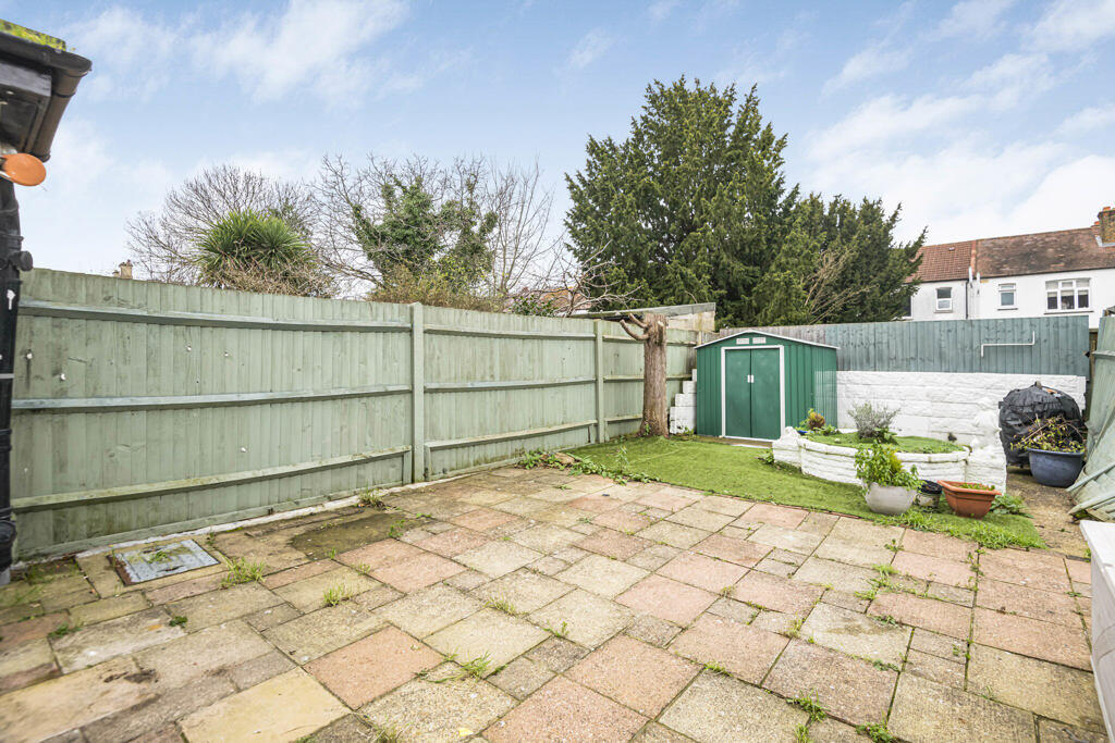 Additional image 5 of Kingswood Avenue, Thornton Heath, CR7