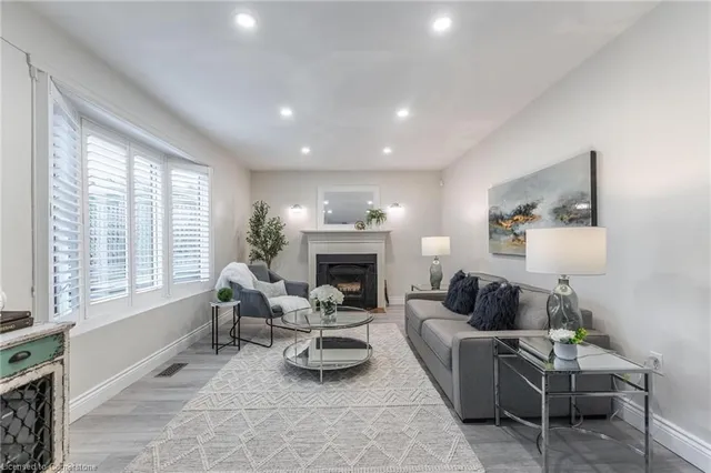 Additional image 11 of 270 Rowntree Dr