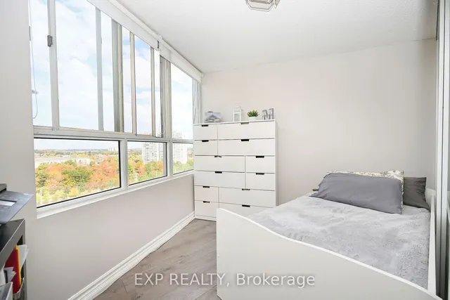 Additional image 19 of 3700 Kaneff Cres Unit 1206