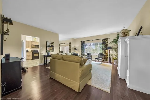 Additional image 26 of 61 Cloverleaf Dr Unit 2