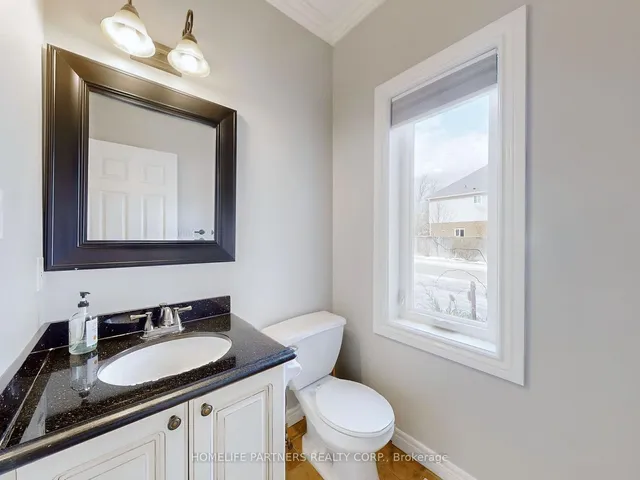 Additional image 18 of 2346 Emerson Dr