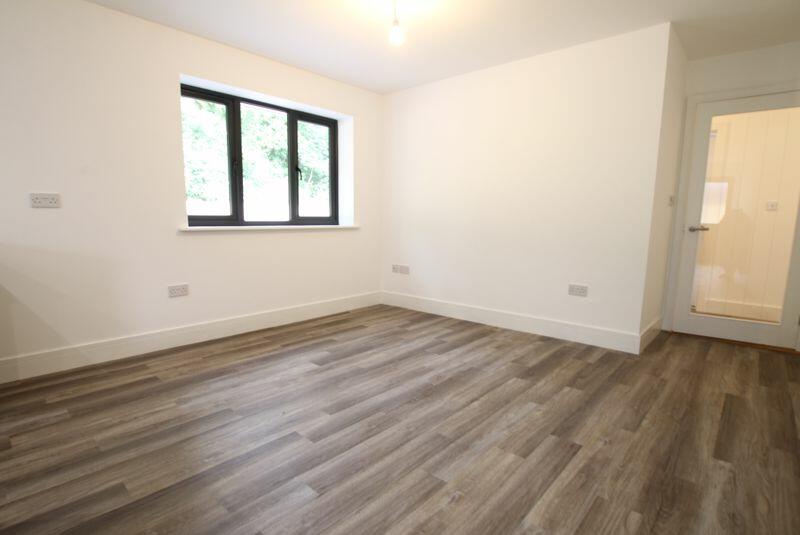 Additional image 10 of Walmer