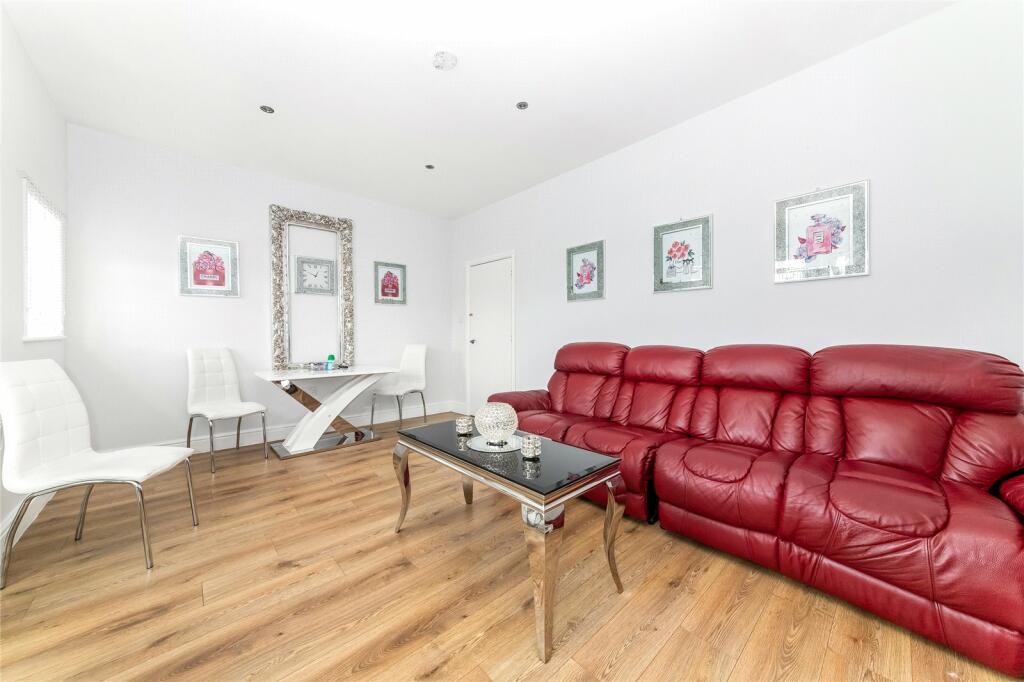 Additional image 6 of Flat 3, 10 Cotford Road, Thornton Heath, CR7