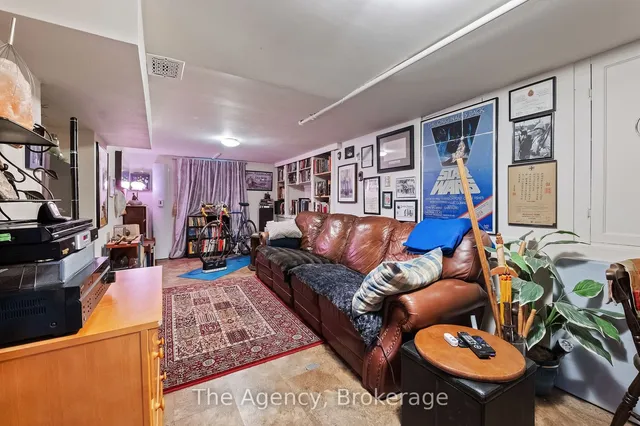 Additional image 27 of 35 Jones St