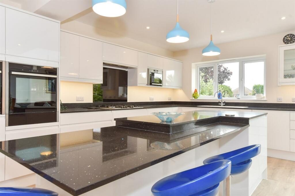 Additional image 7 of Kings Avenue, Broadstairs, Kent
