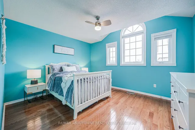 Additional image 31 of 2116 Newell Cres