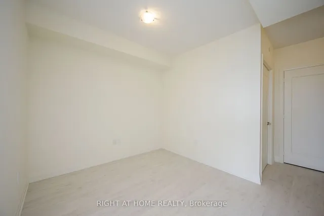 Additional image 12 of 509 Dundas St Unit 605