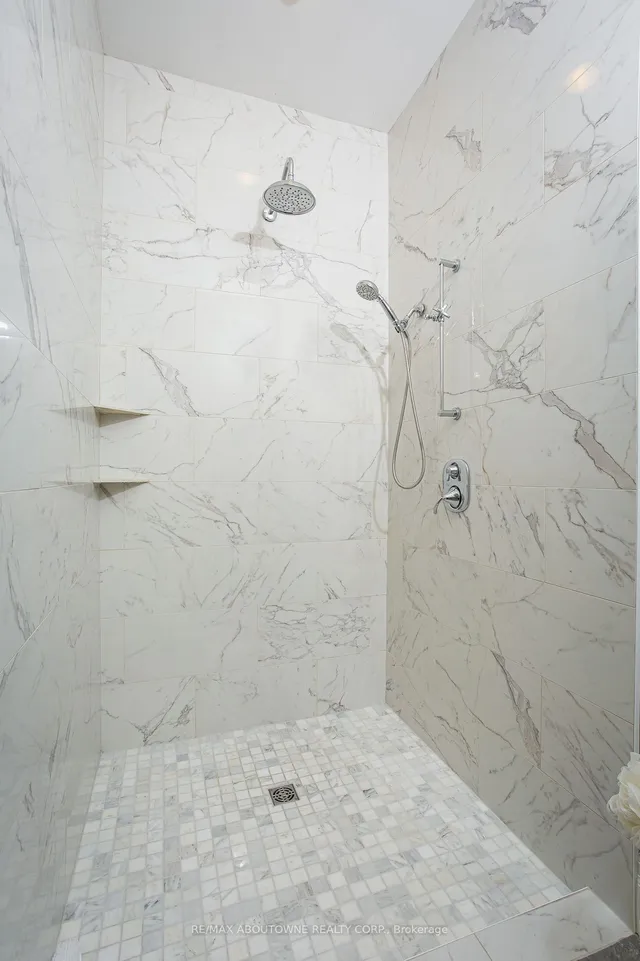 Additional image 27 of 4179 Lakeshore Rd