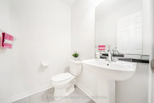 Additional image 9 of 213 Sarah Cline Dr