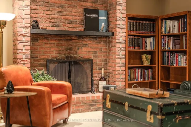 Additional image 32 of 56 Cameo St