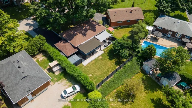 Additional image 37 of 1302 Dunbar Rd