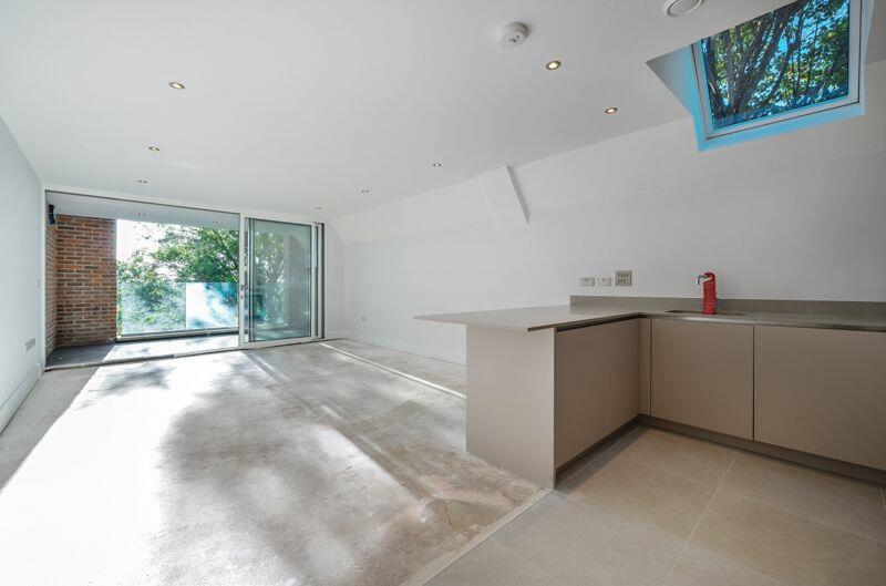 Additional image 4 of Hillview Place, Higher Drive, Purley