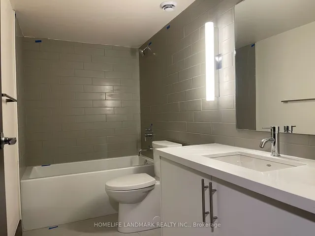 Additional image 3 of 121 King St Unit 507