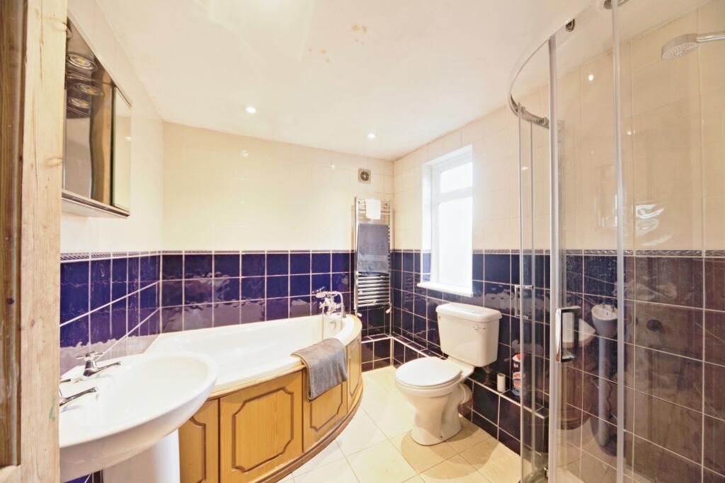 Additional image 8 of Bensham Grove, Thornton Heath, CR7