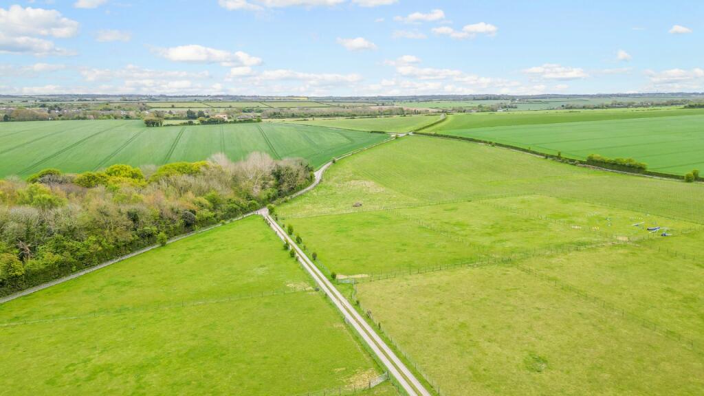 Additional image 36 of Pilgrims Cottages, Roman Road, West Studdal, Kent, CT15