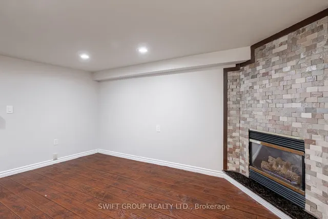 Additional image 28 of 2 Buffalo Crt