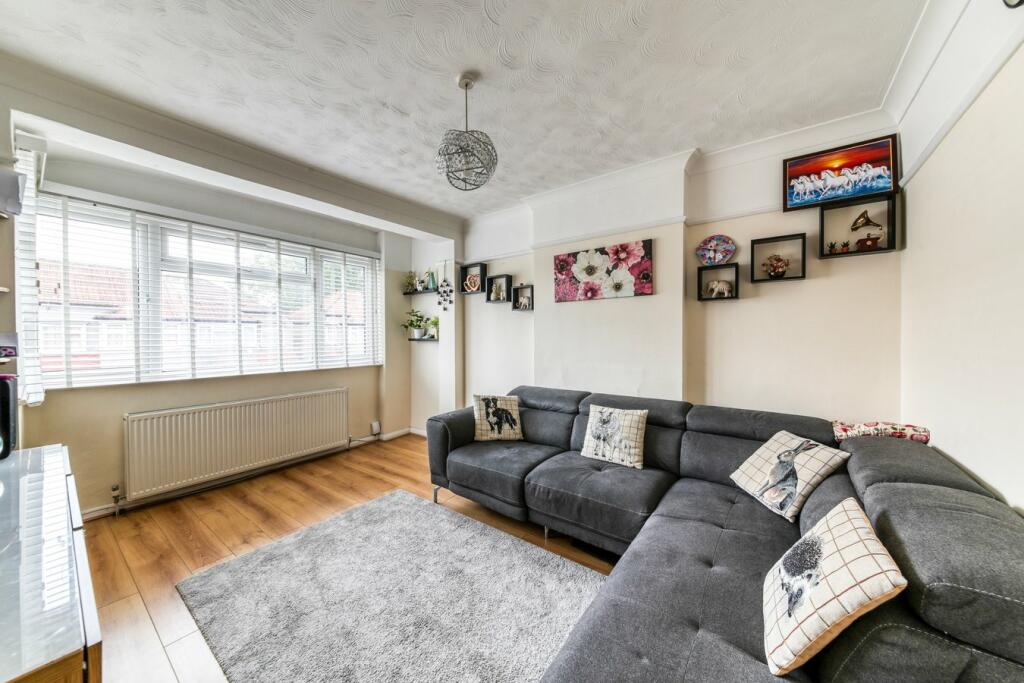 Additional image 2 of Galpins Road, Thornton Heath, CR7