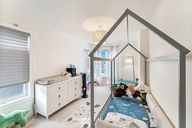 Additional image 10 of 542 Stream Cres