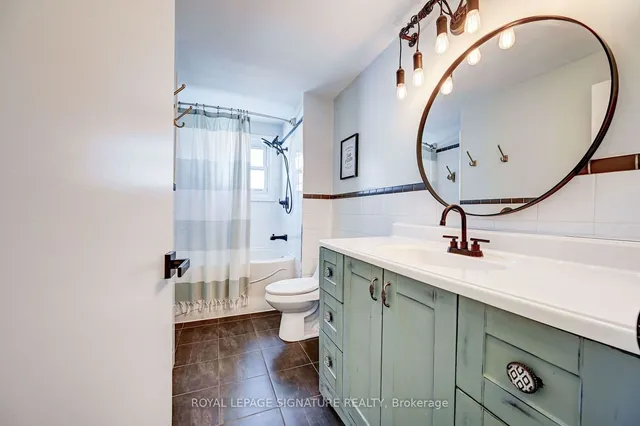 Additional image 18 of 273 East 37th St