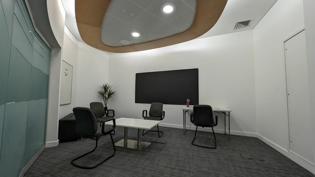 Additional image 7 of Sandwich