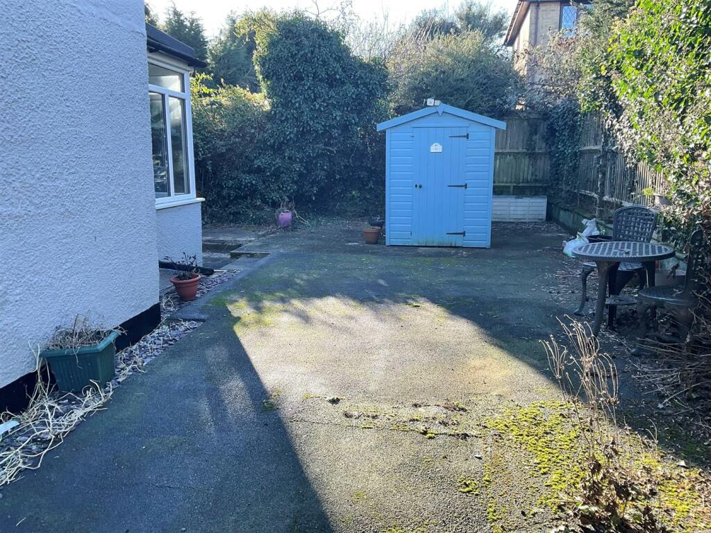 Additional image 3 of The Street, Guston, Dover