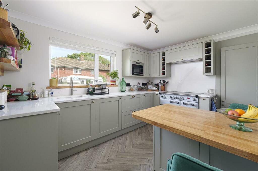 Additional image 3 of St Marys Close, Nonington