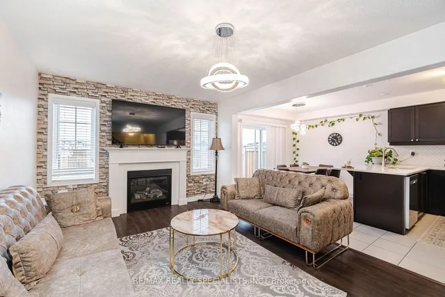 Additional image 6 of 1158 Duignan Cres