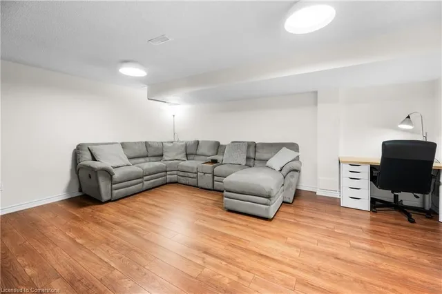 Additional image 33 of 2025 Cleaver Ave Unit 27