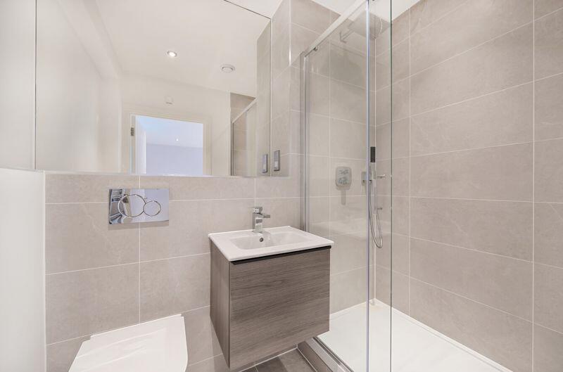 Additional image 10 of Hillview Place, Higher Drive, Purley