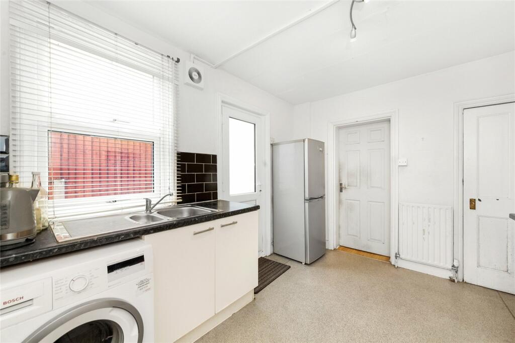 Additional image 10 of Colvin Road, Thornton Heath, CR7