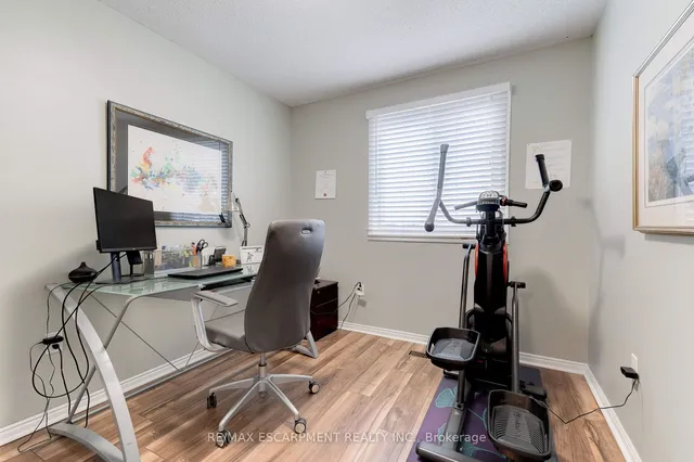 Additional image 24 of 3436 BRISTOL Dr