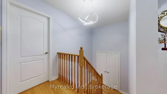 Additional image 18 of 33 Windflower Rd