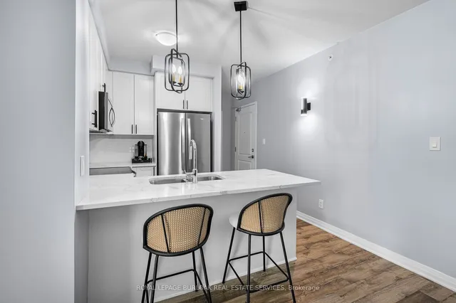 Additional image 7 of 610 Farmstead Dr Unit 602