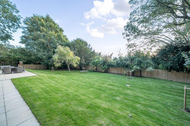 Additional image 13 of Hillview Place, Higher Drive, Purley