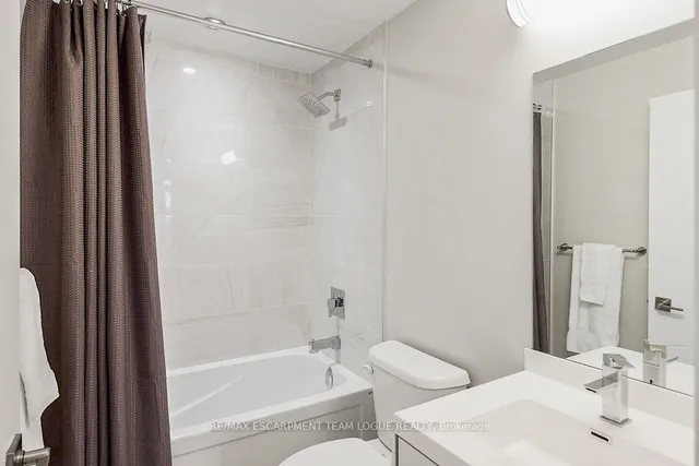 Additional image 27 of 2081 Fairview St Unit 1901