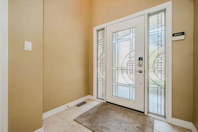 Additional image 5 of 76 Moorland Cres