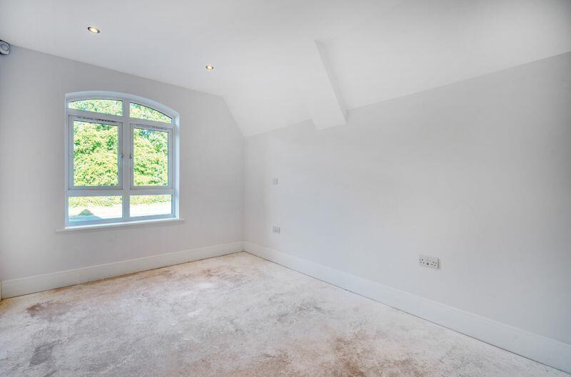 Additional image 9 of Hillview Place, Higher Drive, Purley