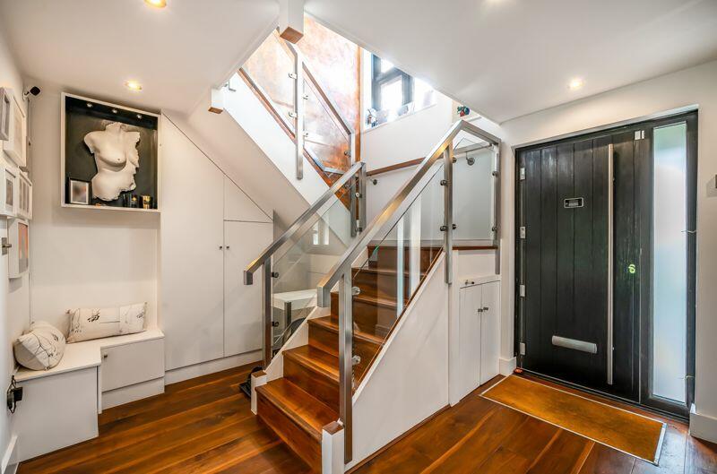 Additional image 19 of Russell Hill Road, West Purley