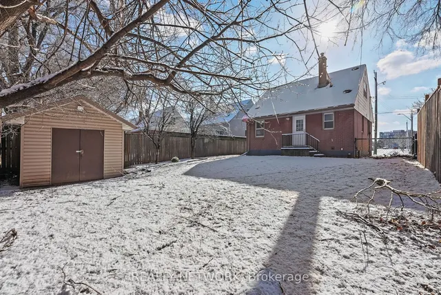 Additional image 26 of 27 Glengrove Ave