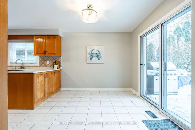 Additional image 17 of 67 Laurendale Ave