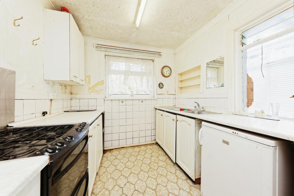 Additional image 4 of Edge End Road, Broadstairs, CT10