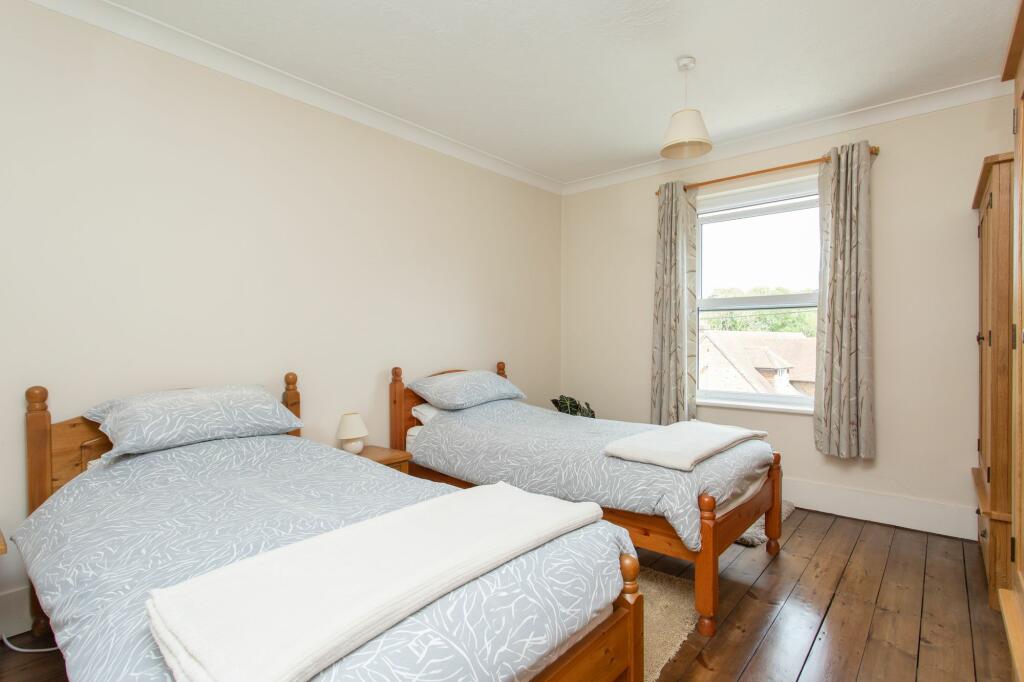 Additional image 15 of Shooters Hill, Eythorne, CT15