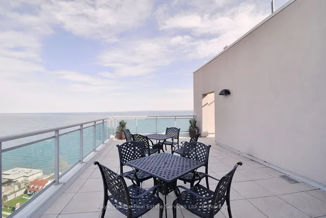 Additional image 31 of 360 Pearl St Unit 902