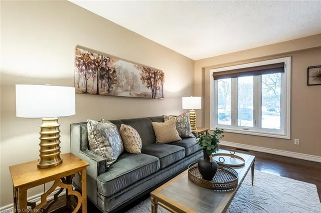 Additional image 18 of 75 Chatsworth Cres