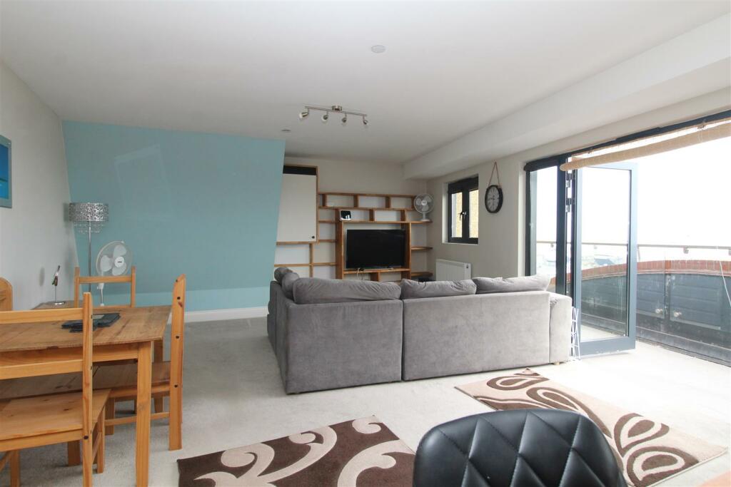 Additional image 6 of 49 Harbour Parade, Ramsgate