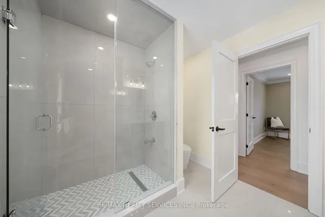 Additional image 34 of 1037 Wayne Pl