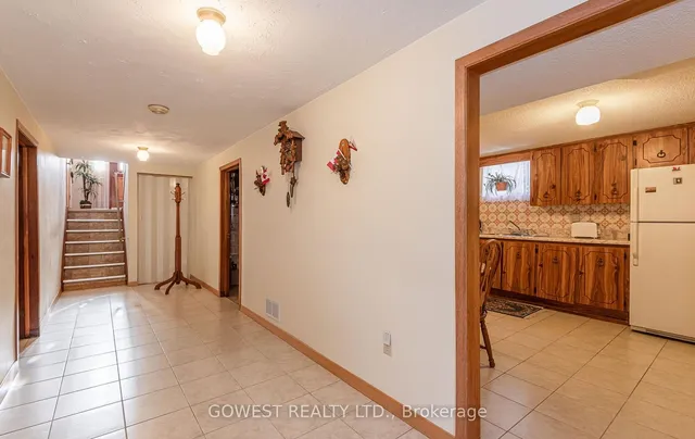 Additional image 21 of 19 Village Dr