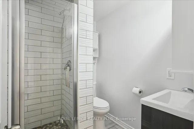 Additional image 35 of 150 Clansman Tr