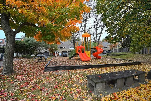 Additional image 35 of 400 Bloor St Unit 68