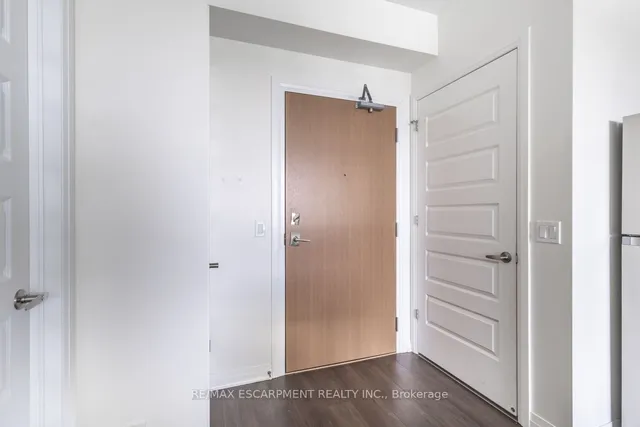 Additional image 7 of 1105 Leger Way Unit 211